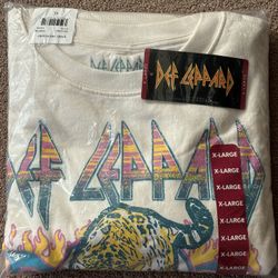 Brand New Def Leppard Sweatshirt** Sudadera Def Leppard nueva**