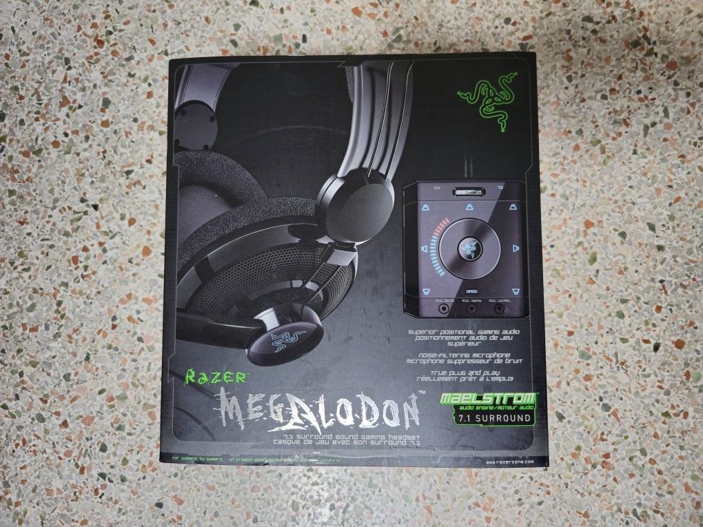 Razer Megalodon 7.1 Surround Gaming Headphone