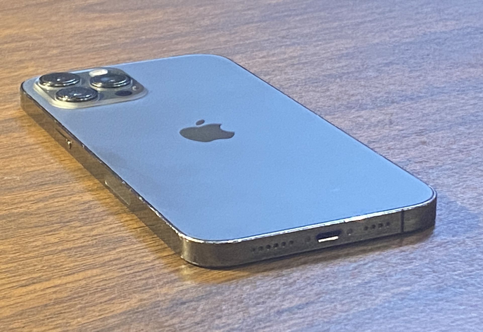 🚨 iPhone 12 Pro Max for Sale - $650 (128 GB, Unlocked) 🚨