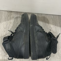 Nike Court Borough Mid 2 Sneaker Black Size 5.5Y
