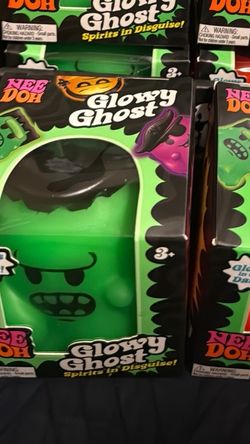 NeeDoh Glowy Ghost Green Toy