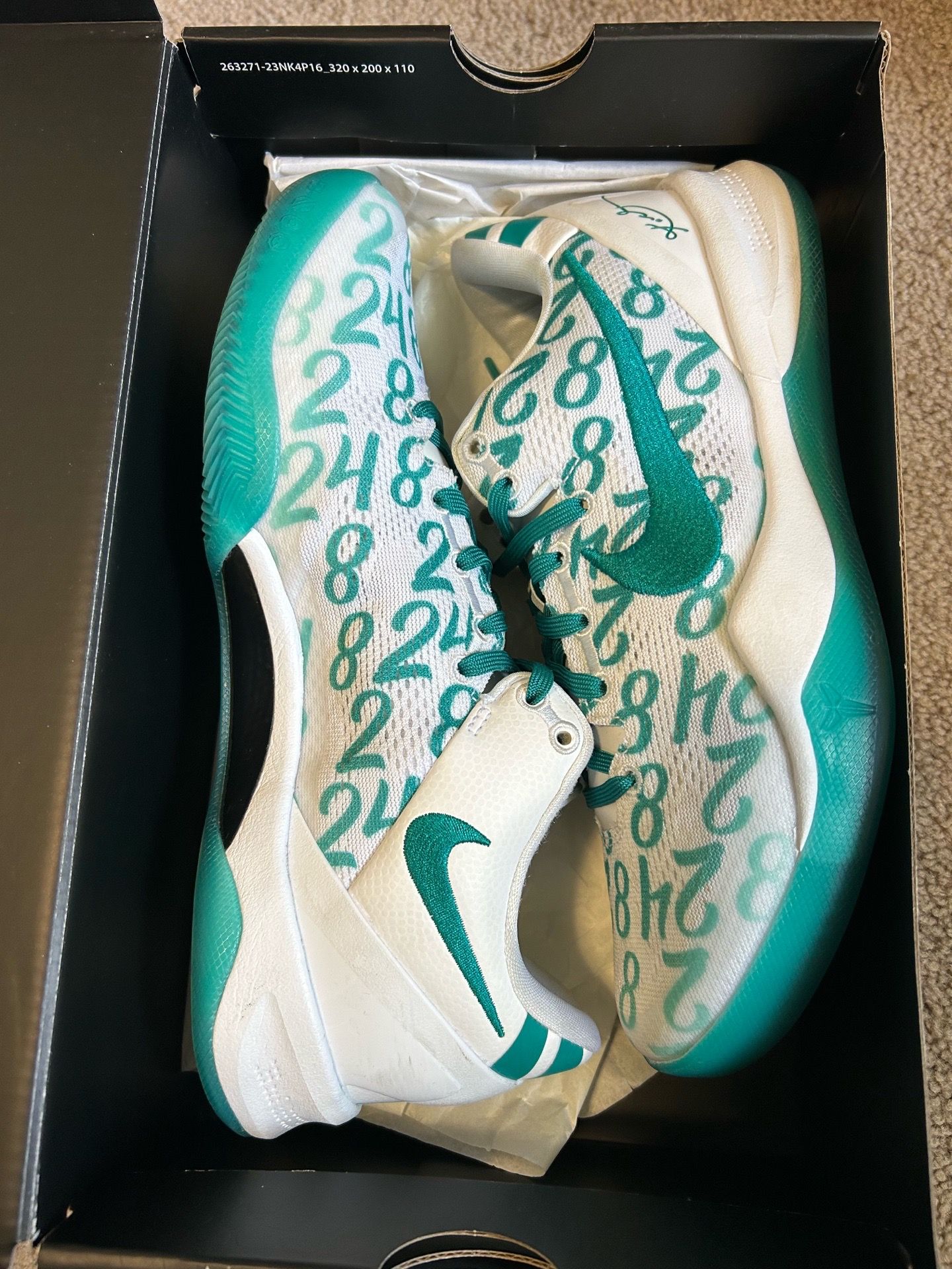 Nike Kobe 8 Radiant Emerald Size 8.5