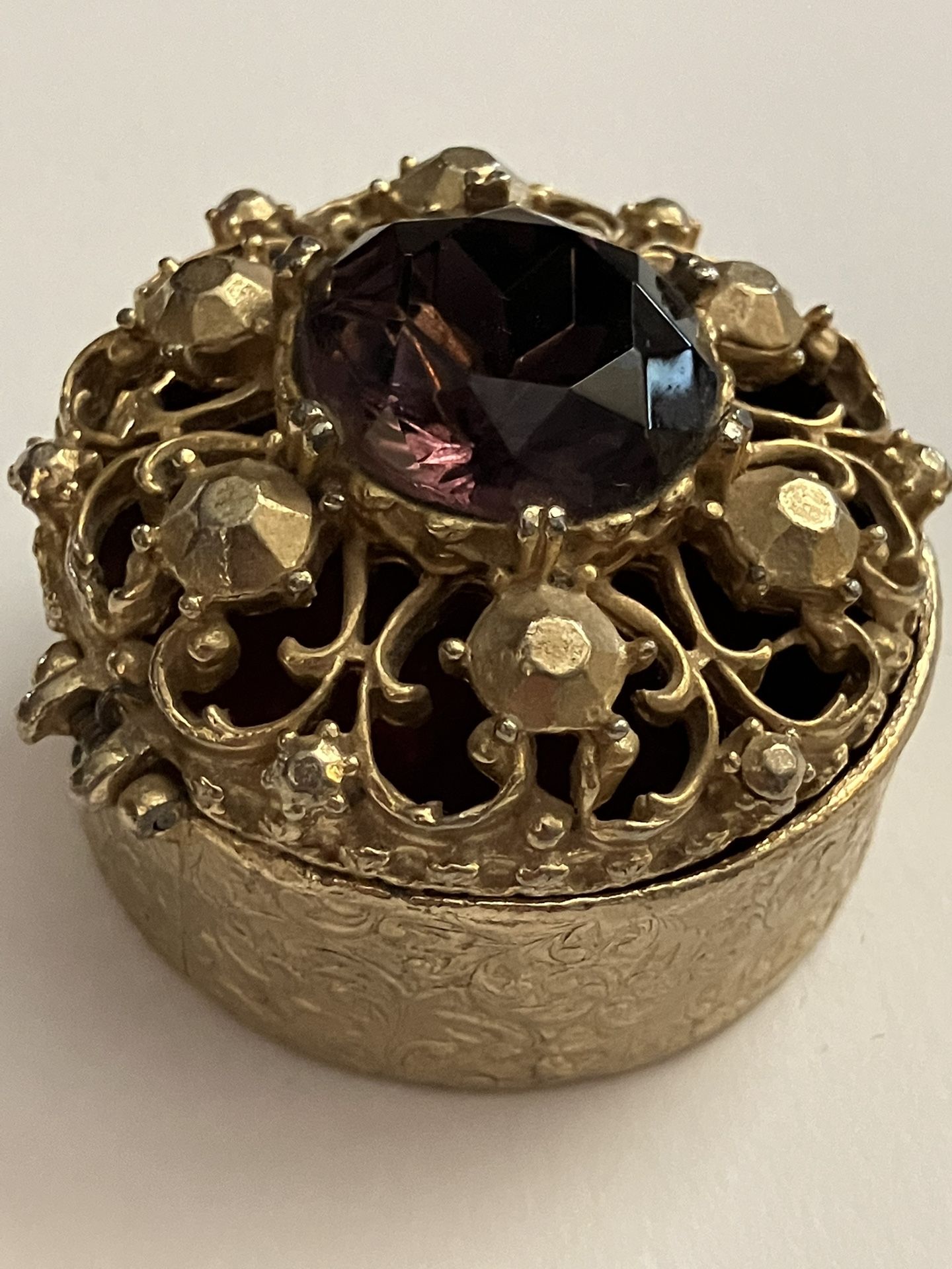 Antique Amethyst Crystal Ring Holder - Vintage Jewelry Decor