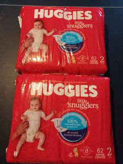 Huggies little snugglers diapers