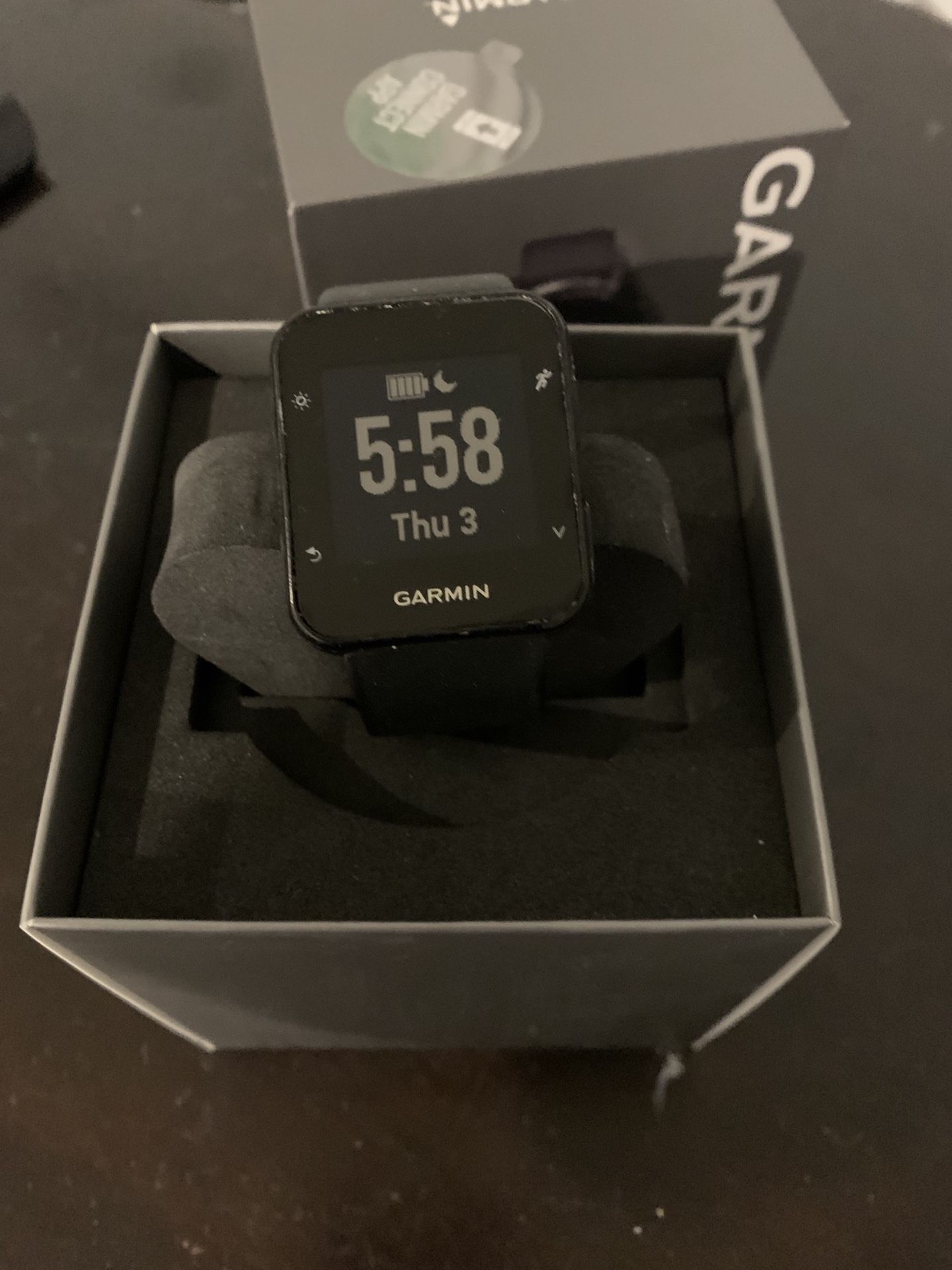 Used Garmin Forerunner 35