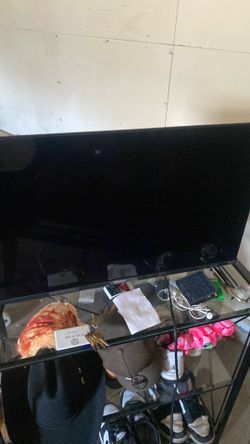 Hisense Ruku TV 34