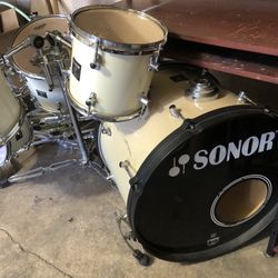 Drum Kit