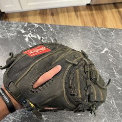 Rawlings RCMITT-B 32.5β Catcherβs Mitt β Pro Series Glove β Pick Up Today in Marlborough MA!