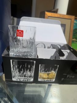 Glass cups