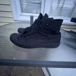Black converses