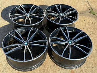 (4) OEM BMW 330i 430i M340i M440i 19" Staggered RIMS M sport 3 Series SENSORS