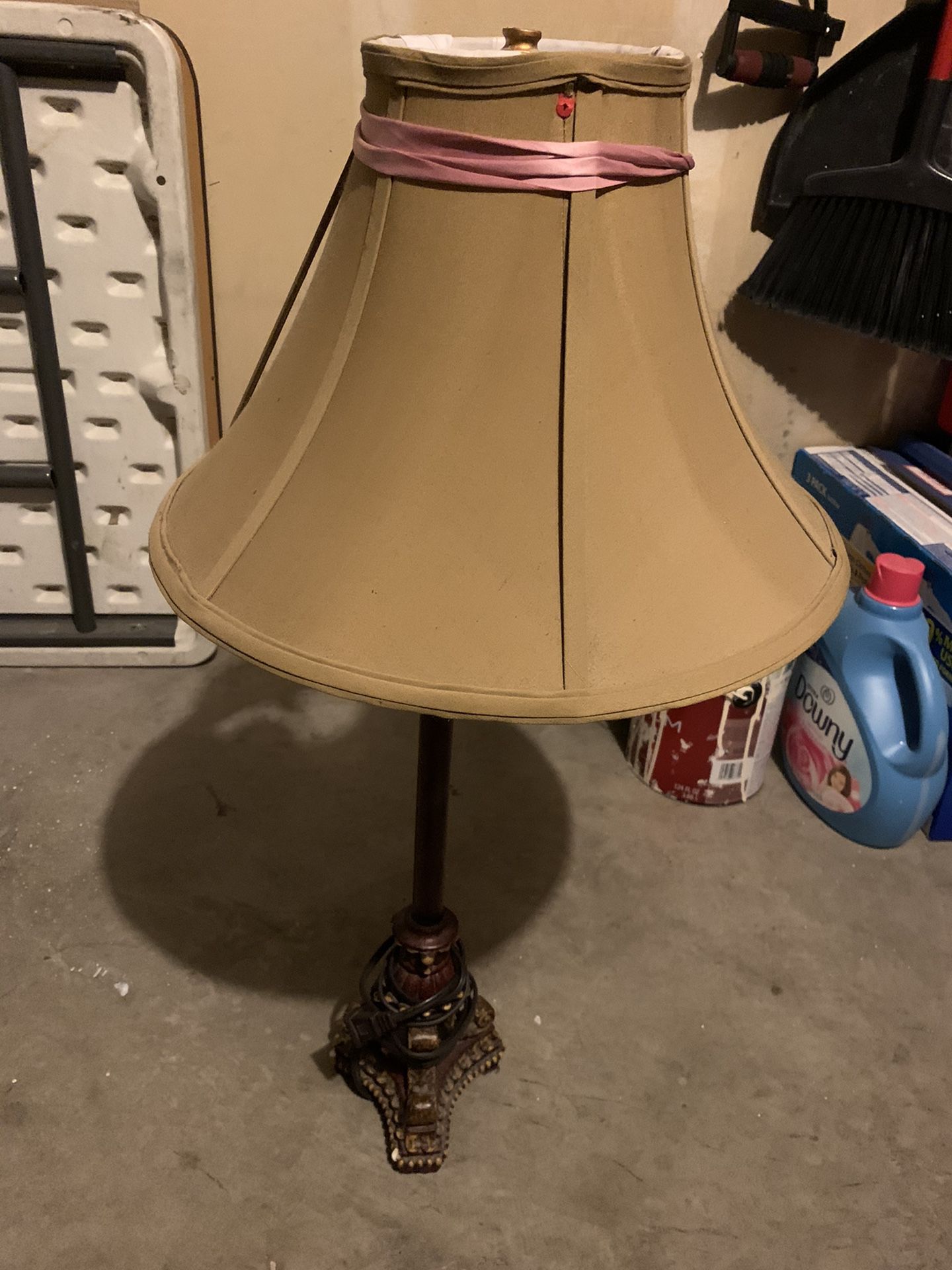 Lamp and also a vanity light and a kitchen light. Starting at $10