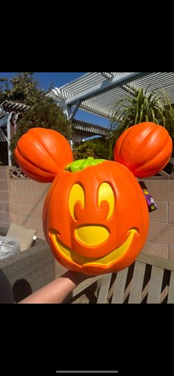 Huge Mickey Light up pumpkin
