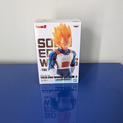 Vegeta Statue 