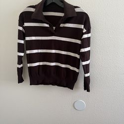 Beautiful Women’s long sleeve top size s