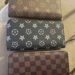 Wallets Large Size ❤️