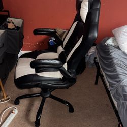Gamer Chair 