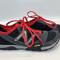 New Balance 9D Minimus Black/Red Vibram Trail Barefoot Running Shoes MT20GR