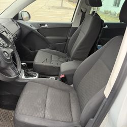 2012 Volkswagen Tiguan