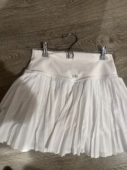 Alo skirt