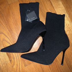 BRAND NEW ZARA HEEL BOOTS 