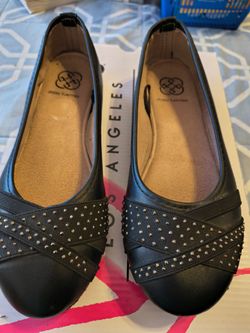 Daisy Fuentes Black Ballet Flats with Studded Straps
