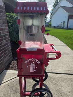 Popcorn machine