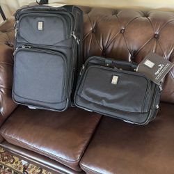Travel Pro 22 Inch Pilot Bag And Tote Bag