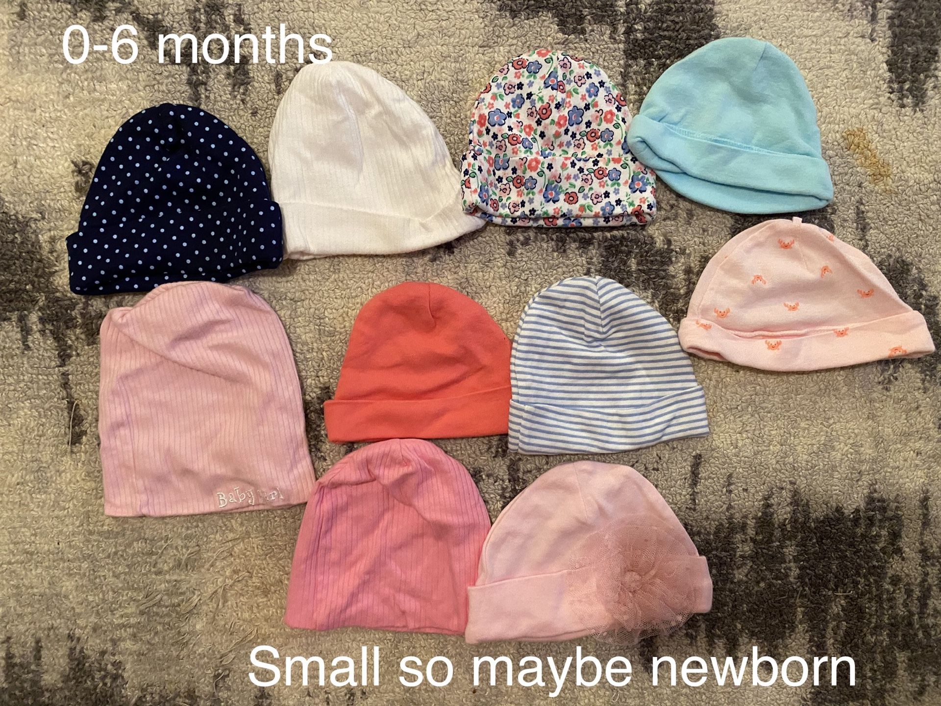 Baby hats & newborn Girl clothes !