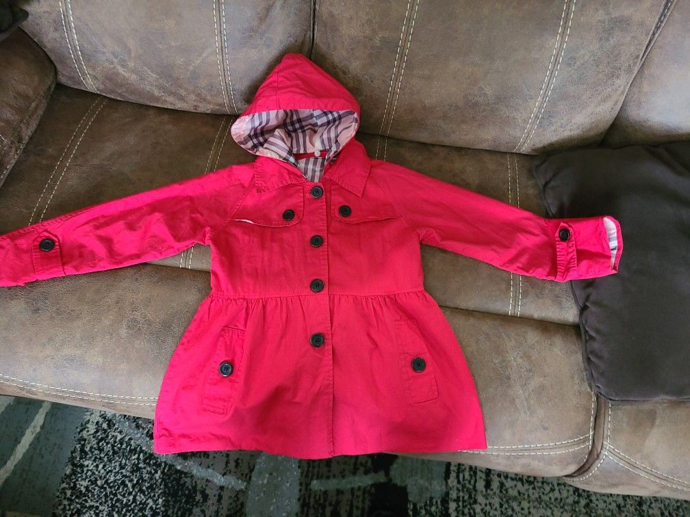 Girl's Hooded Red Trench Coat. Size 7/8 (Small To Medium) 