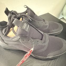 Vans Family Black UltraRange Rapidweld Shoes - Men's 8.5 / Women's 10