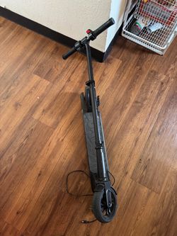 Electric scooter