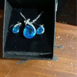 Blue Stones Necklace And Earring Set 