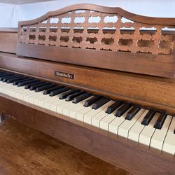 Baldwin Piano 
