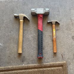 only Large Hammer And Small Hammer Available 