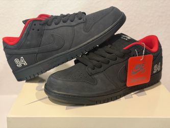Supreme x Nike Dunk SB 94 Low Black Size 12