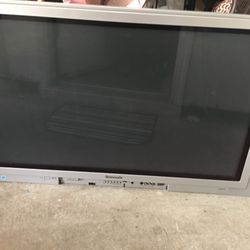 Panasonic Flat Tv Screen 46lx26w Nice  Condition 