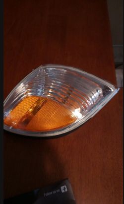 0//07Toyota Tundra Turn Signal