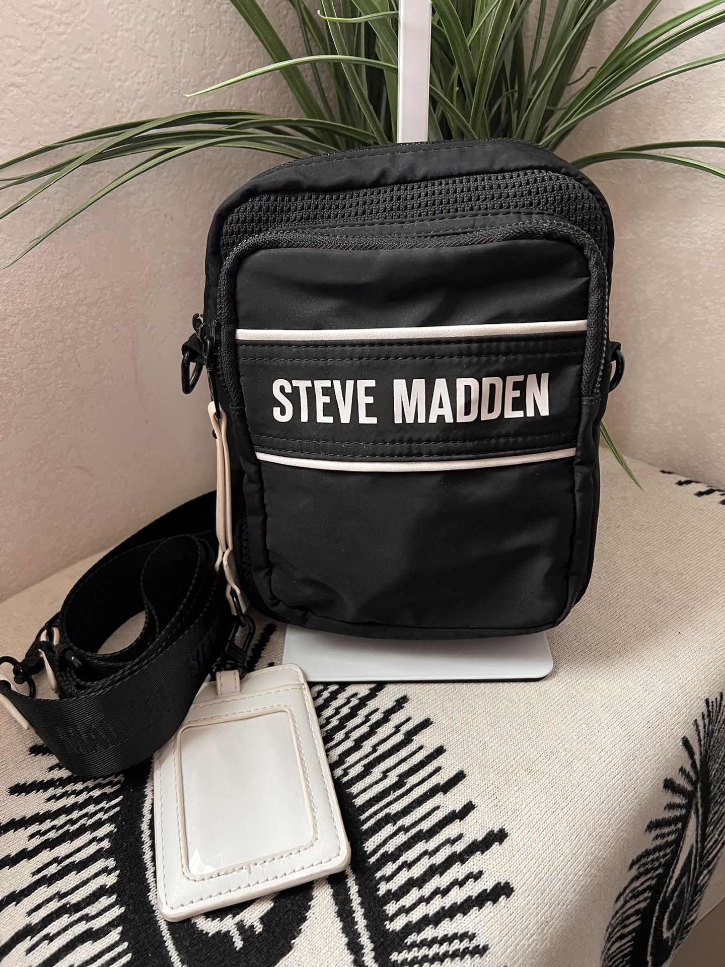 Steve Madden Crossbody