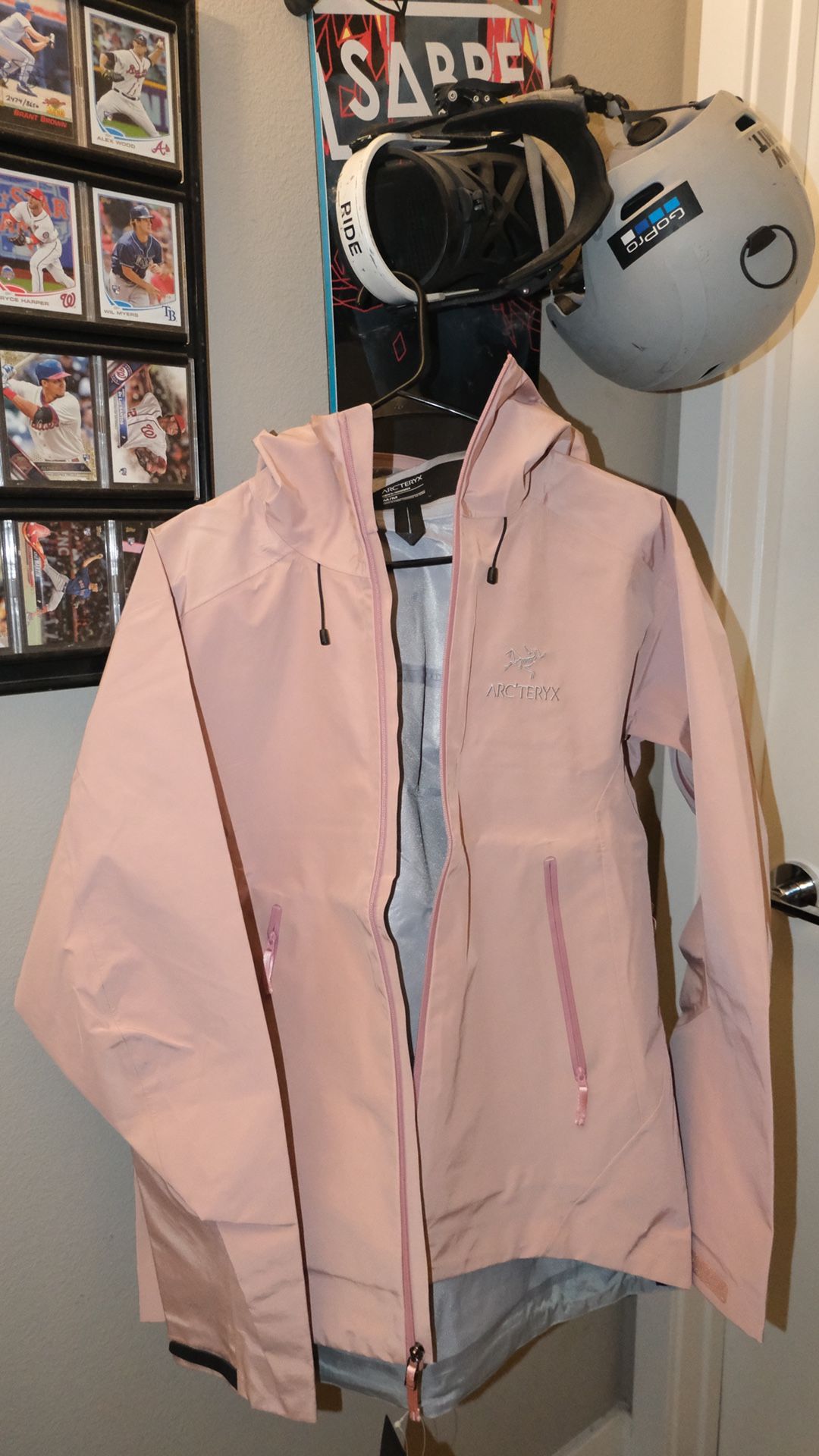 Arc’teryx Jacket (Pink)
