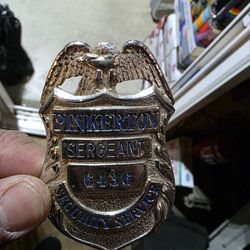 Pinkerton Stg Badge Very Old