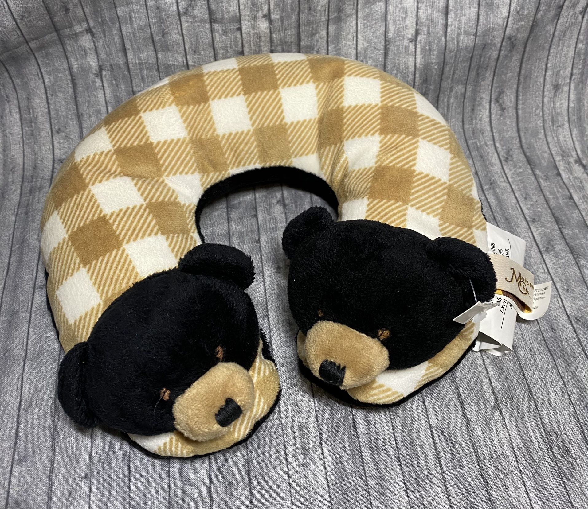 *NEW W/TAG* Baby bear neck Pillow