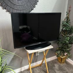 Samsung 40” Tv 