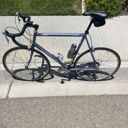 Cannondale 63cm Road Bike
