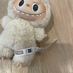 POP MART Labubu authentic macaron, NEW 