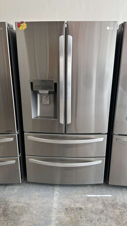 LG 4‑Door French Door Fridge – Stainless, Water & Ice