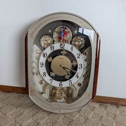 Seiko Melodies In Motion Collectible Wall Clock 2007 Model