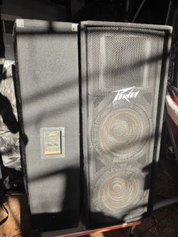 Peavey PV 215 Dual 15" Passive PA Speakers (Pair)