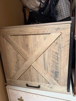 Cat litter box