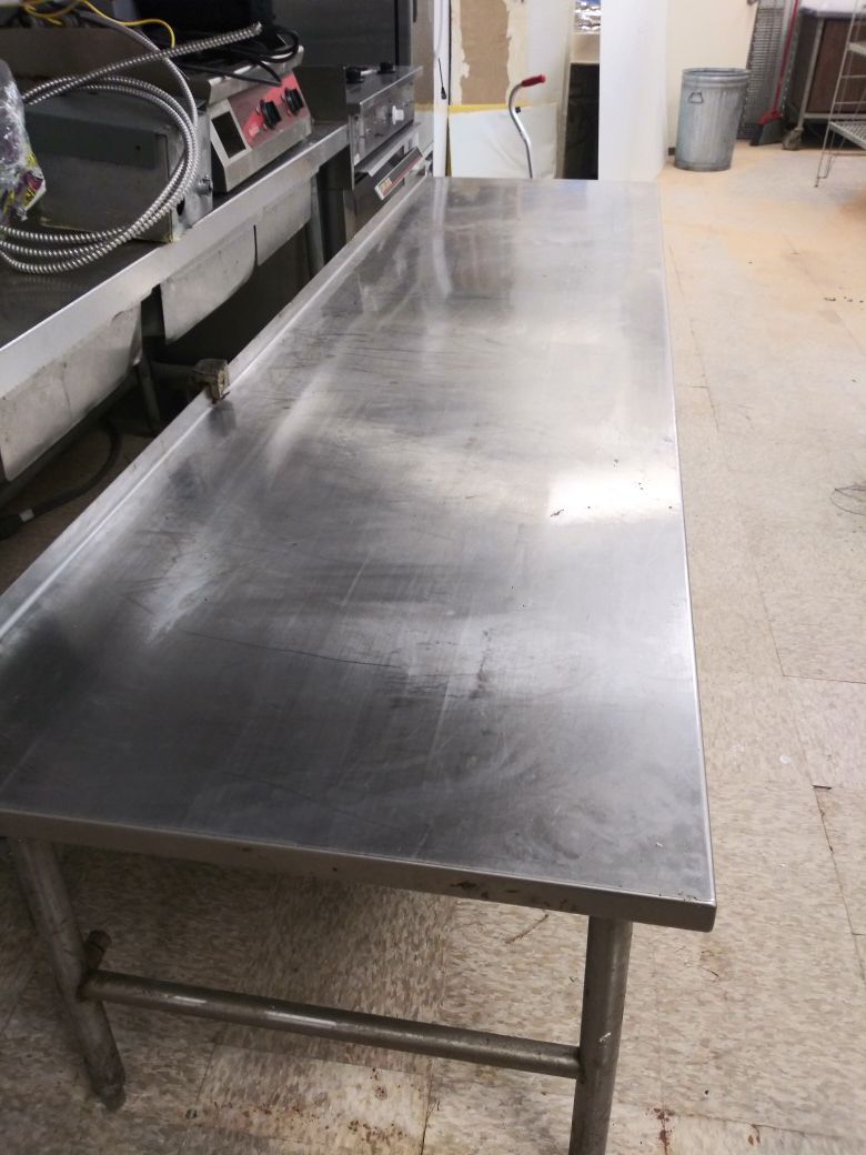Restaurant stainless steel table $350